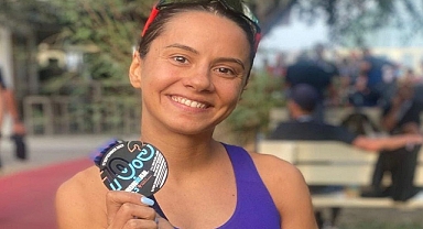 İzmir’in 'Demir Lady'si İtalya’dan madalyayla döndü