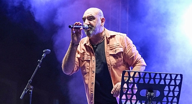 Seyrek’te Seda Sayan Rüzgarı