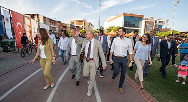 Soyer: “Yeter ki erkekler gölge etmesin”