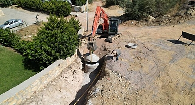 Foça'nın kanalizasyon şebekesi tamamlanıyor