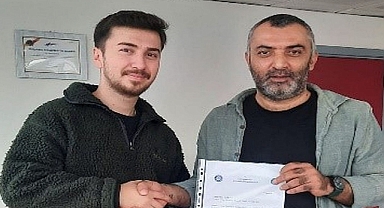 Egeli öğrenci üniversitelerarası afiş yarışmasında mansiyon ödülü aldı