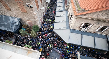 Soyer canlı bağlantı ile işçilere seslendi