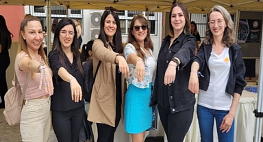 Ege Üniversitesi mezunlarıyla bağını koparmıyor