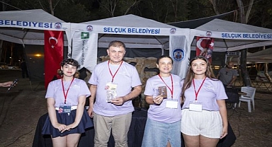  “Belediyeler kuru siyaset yapılan yerler değil”