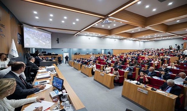 İZBAN’da indirim, ulaşımda “genç tarife” dönemi 
