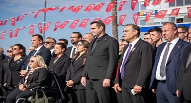 İzmir Ata’sına yürüdü