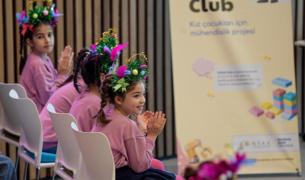 Geleceğin mühendis kızları, yaratıcılığı teknolojiyle buluşturdu