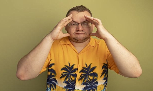 Modern Hayatın Sessiz Salgını: Dijital Yorgunluk