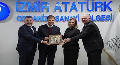 Başkan Tugay ve CHP İl Yönetiminden İAOSB’ye Ziyaret