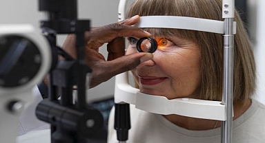 Keratokonusa Karşı Etkili Yöntem: Çapraz Bağlama Tedavisi