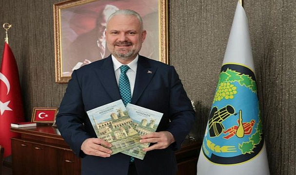 Menemen tarihi 2 cilt kitap oldu