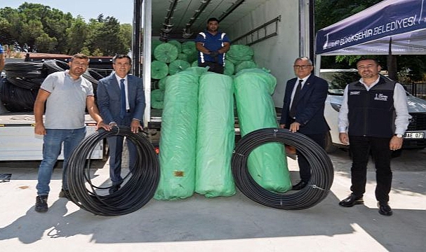 Büyükşehir’den domates ve çilek üreticisine iklim zırhı